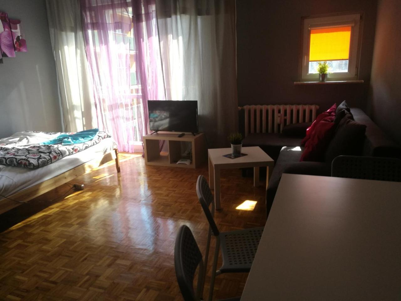 Apartment 4
